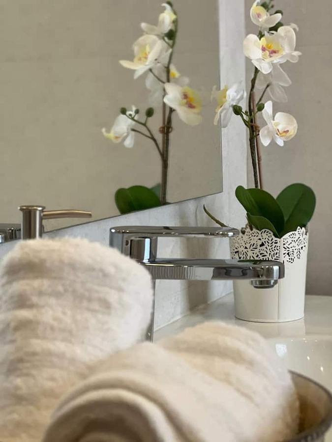 Apartamento La Canela Нерха Екстер'єр фото