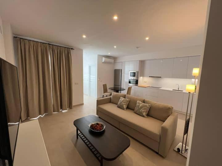 Apartamento La Canela Нерха Екстер'єр фото